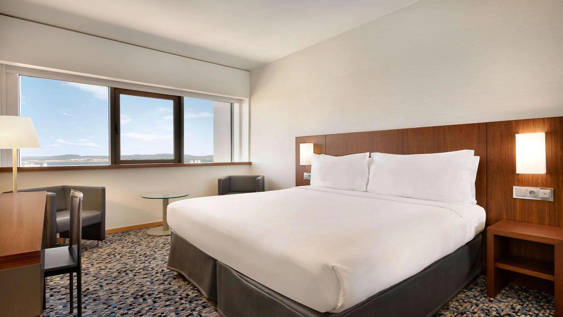 Ramada By Wyndham Lisbon Hotel 4*,  Portugal