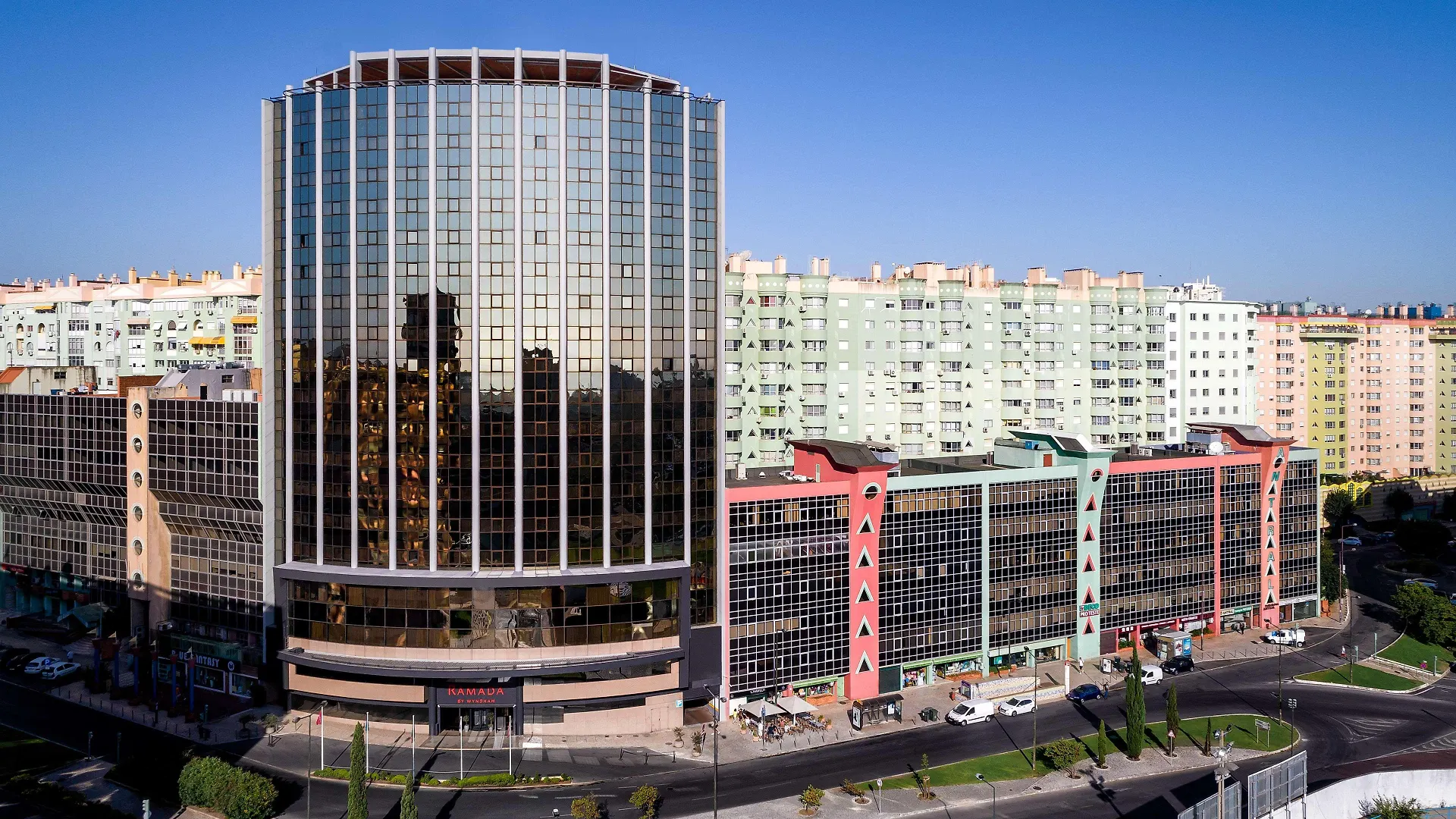 Ramada By Wyndham Lisbon Hotel