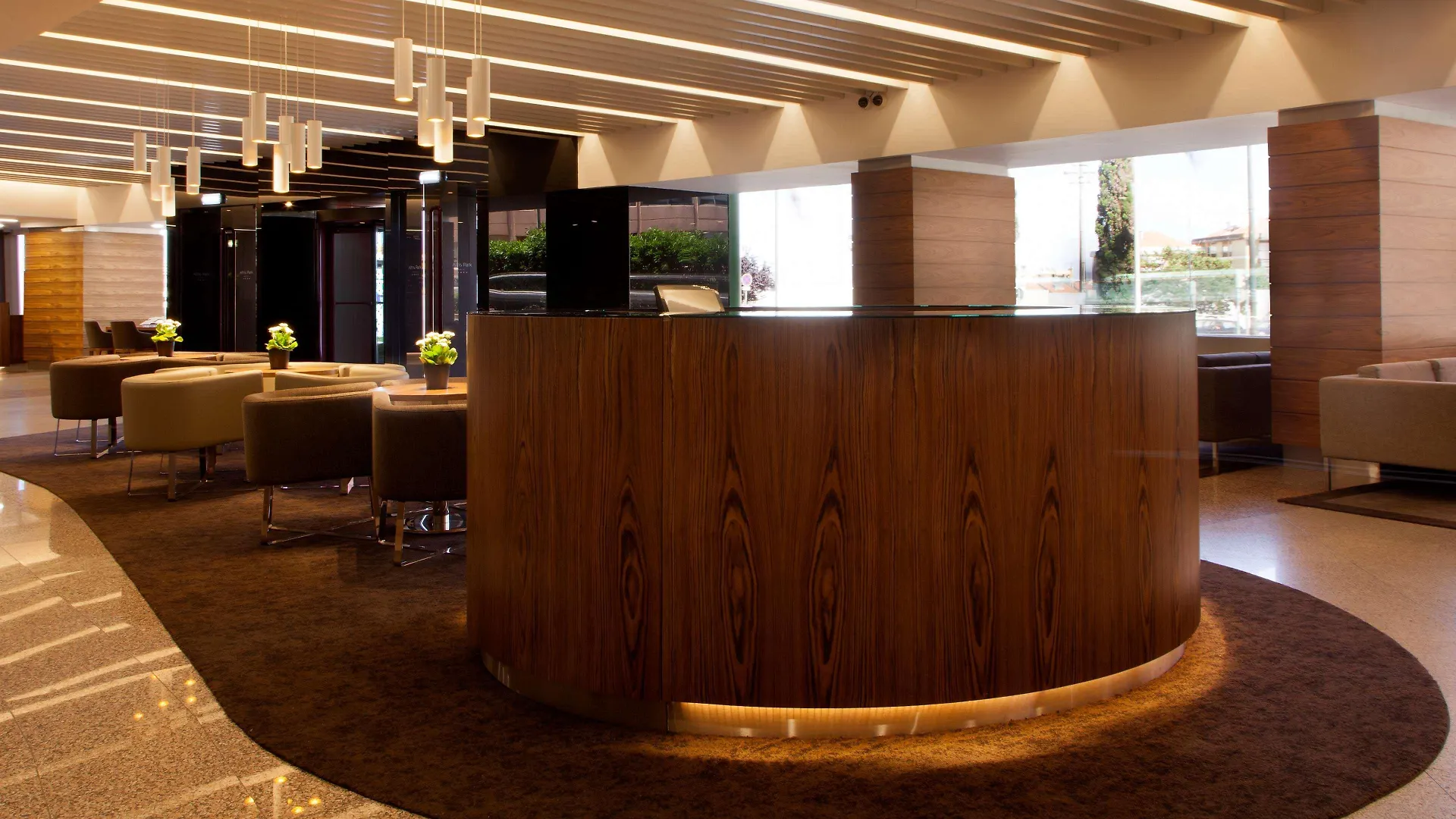 Ramada By Wyndham Lisbon Hotel