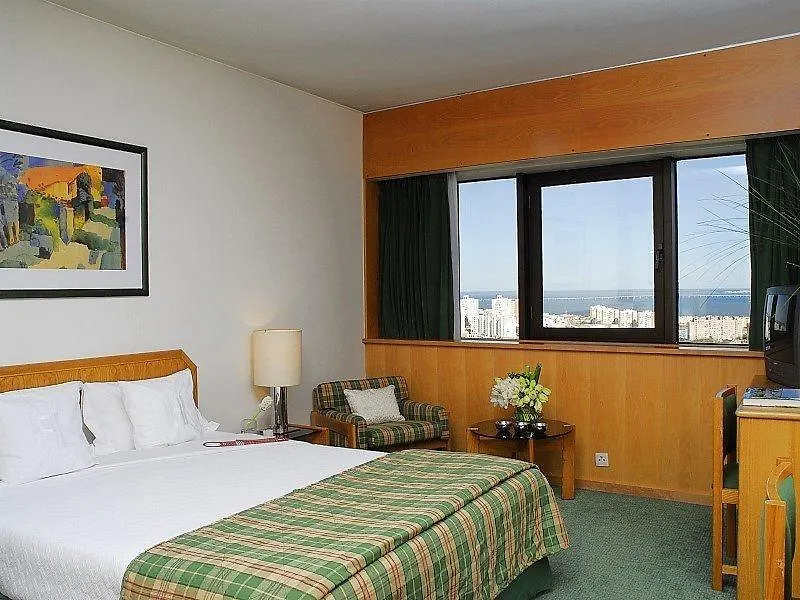 Ramada By Wyndham Lisbon Hotel