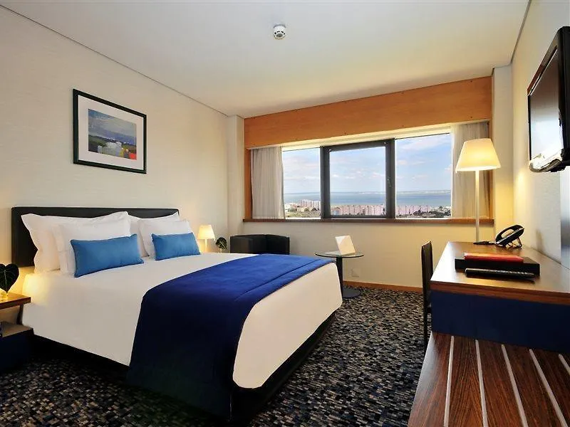 Ramada By Wyndham Lisbon Hotel