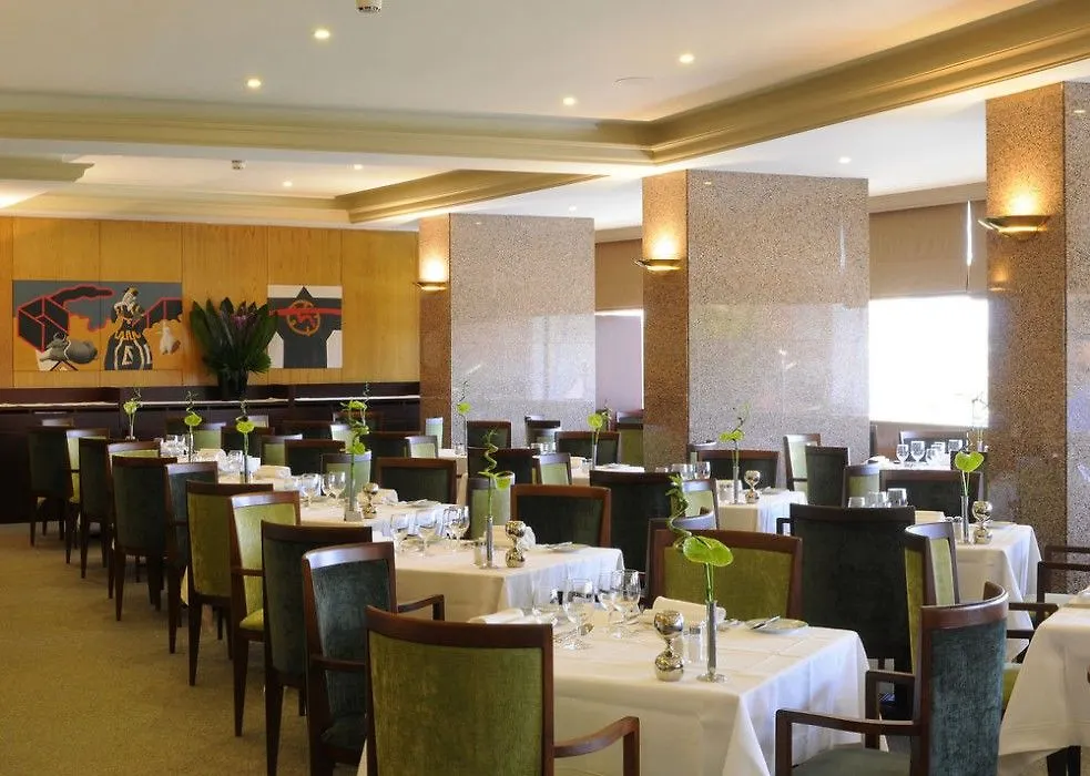 Ramada By Wyndham Lisbon Hotel