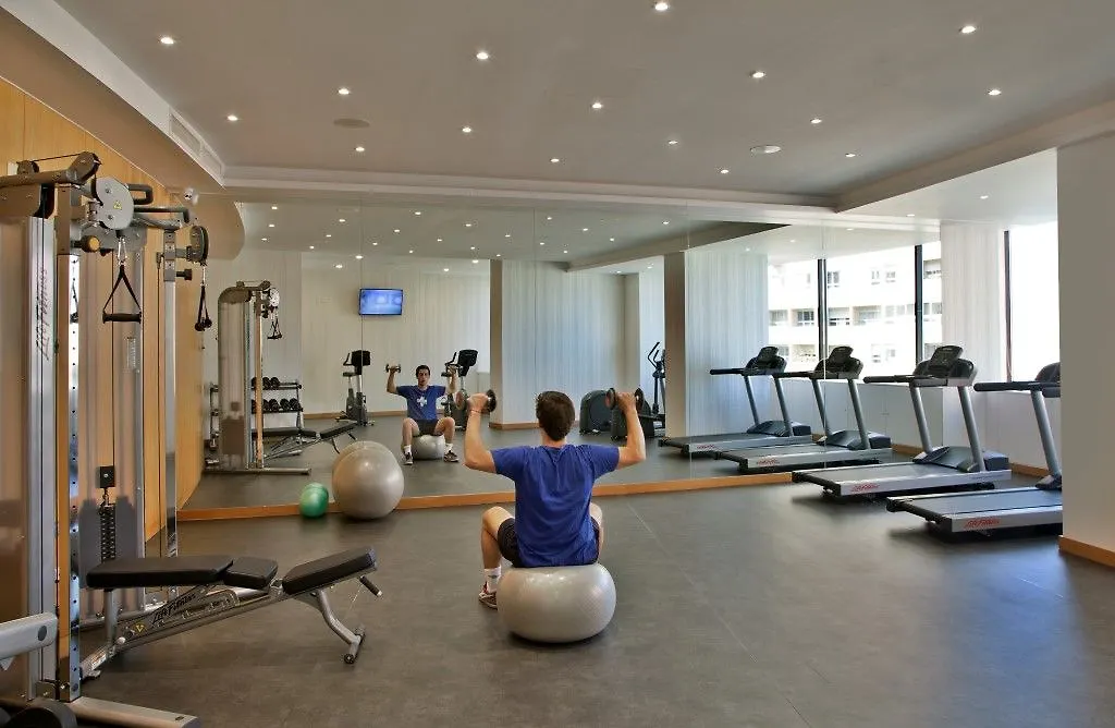 Ramada By Wyndham Lisbon Hotel