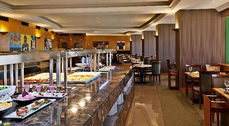 Ramada By Wyndham Lisbon Hotel